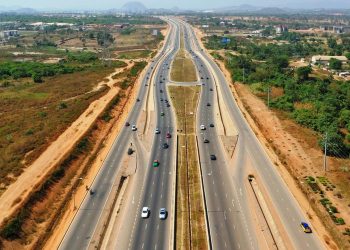 Coastal Highway Praised by Opposition and Experts for High-Quality Construction