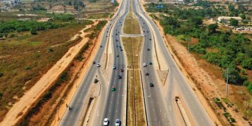 Coastal Highway Praised by Opposition and Experts for High-Quality Construction