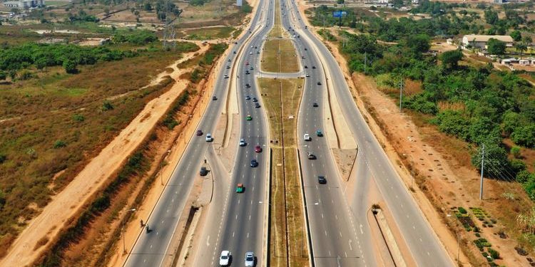 Coastal Highway Praised by Opposition and Experts for High-Quality Construction