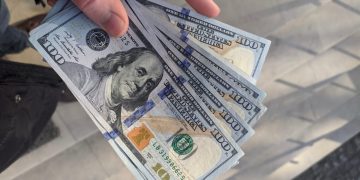 Diaspora Dollars Shrink as IMTO Inflows Drop $193 Million in Q1 2025