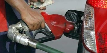 Fuel Prices Surge Past ₦900 in Abuja as Dangote–PENGASSAN Dispute Ripples Through Market