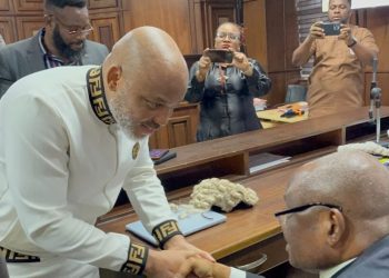 Court Adjourns Nnamdi Kanu’s Trial to Friday After IPOB Leader Fires Entire Legal Team