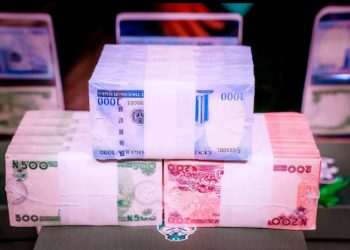 Naira Gains 1.35% to N1455/$ as Reserves Hit $42.33bn
