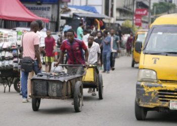 Why Over 90% of Informal Workers Can’t Pay Taxes–Oyedele