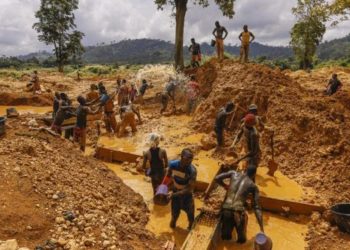Ghana Revokes 278 Small-Scale Mining Licences in Crackdown on Regulatory Breaches