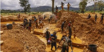 Ghana Revokes 278 Small-Scale Mining Licences in Crackdown on Regulatory Breaches