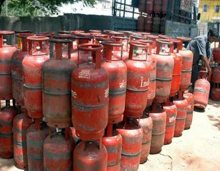 Cooking Gas Prices Hit Record ₦25,000 as Nigeria’s Supply Crunch Worsens