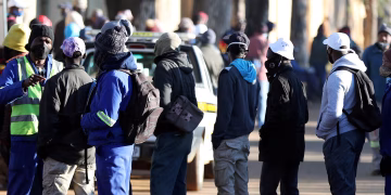 South Africa’s Unemployment Falls to 31.9% as Job Gains Emerge in Key Sectors