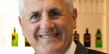 Aspen Pharmacare Sells Asia-Pacific Arm for $1.59B to Cut Debt and Refocus on Growth