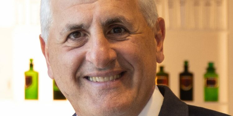 Aspen Pharmacare Sells Asia-Pacific Arm for $1.59B to Cut Debt and Refocus on Growth