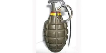 Forgotten Grenade Explodes During House Cleaning, Injuring Female Soldier and Two Children