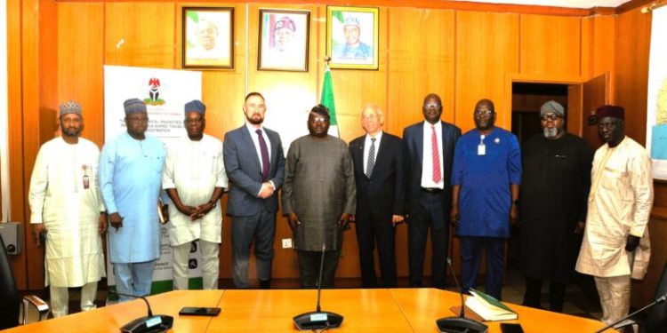 FG sets up 11-member panel to restart Aluminium Smelter Company of Nigeria