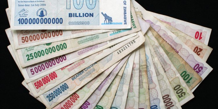 Zimbabwe Records First Single-Digit Inflation in Decades
