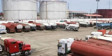 Oil Marketers Divided on Dangote Refinery’s Impact on Petrol Imports
