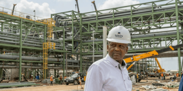 Dangote Refinery Cuts Petrol Price to N774/Litre