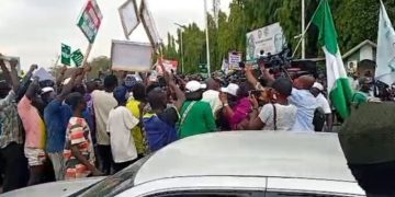Protesters Demand Real-Time E-Transmission at NASS