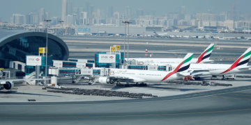 UAE Begins Flights to Clear Stranded Passengers