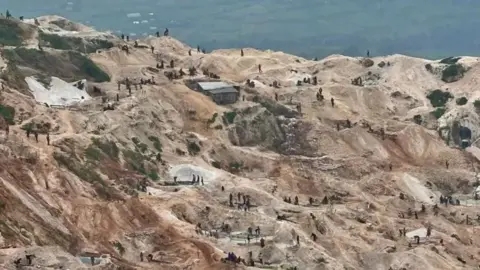DRC Coltan Mine Landslide Kills Over 200, Including 70 Children