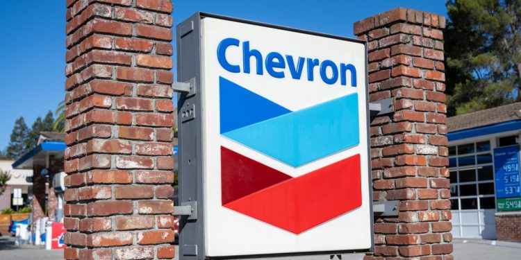 Energean Acquires Chevron’s Angolan Offshore Assets in $260 Million Deal