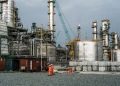 Nigeria Slashes Permit Timelines to Boost Oil Output