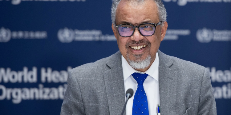 WHO Calls on Countries to Fully Include Refugees and Migrants in Health Policies