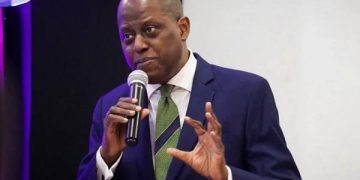 Cardoso Urges Banks to Cut Fraud, Expand Financial Inclusion