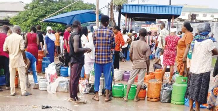 Cooking Gas Scarcity Persists in Nigeria Despite Fresh Imports