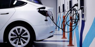 Abuja to Deploy 500 Electric Vehicles with Solar Charging Hubs