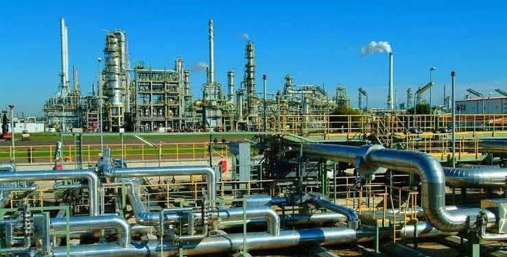 Nigeria’s Oil Output Rebounds, But Infrastructure Woes Loom
