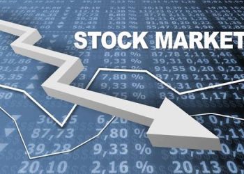 Trump Ends Iran Ceasefire as Oil Surges 6%, European Stocks Slide