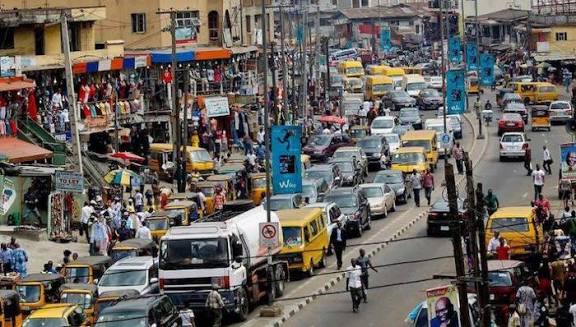Nigeria Private Sector Growth Extends to Fifth Month as June PMI Eases