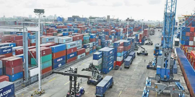 Lagos Port Delays Keep Import Costs Elevated as Dwell Times Persist