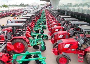 FG Unveils Agricultural Mechanisation Policy, Plans 4,000-Tractor Plant