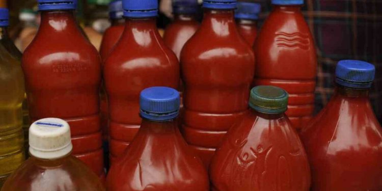 Lagos Warns Residents Over Adulterated Palm Oil, Intensifies Market Surveillance
