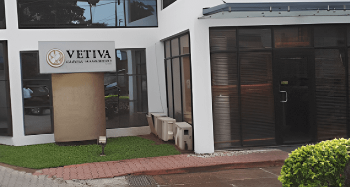 Dangote Refinery Names Vetiva As Lead Adviser For IPO