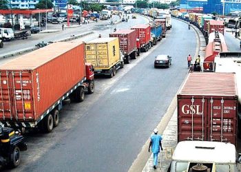 New Wharf Truckers’ Union Enters Old Battle Over Port Extortion