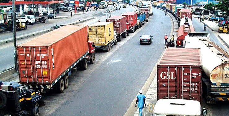 New Wharf Truckers’ Union Enters Old Battle Over Port Extortion