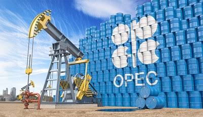 OPEC+ Pauses Output Hikes Amid Iran War