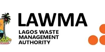 LAWMA to Arrest Lagos Residents Buying From Illegal Roadside Traders