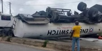 45,000-Litre Petrol Tanker Overturns in Epe, No Casualty Recorded