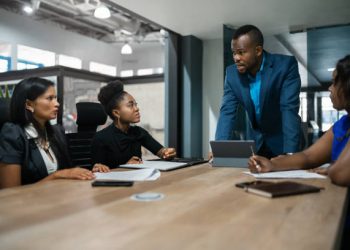 Financial Habits Every Young Professional Should Develop
