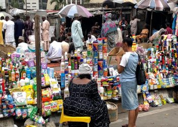 Cooking Gas, Petrol and Food Prices Rise as Nigerians Tighten Their Belts