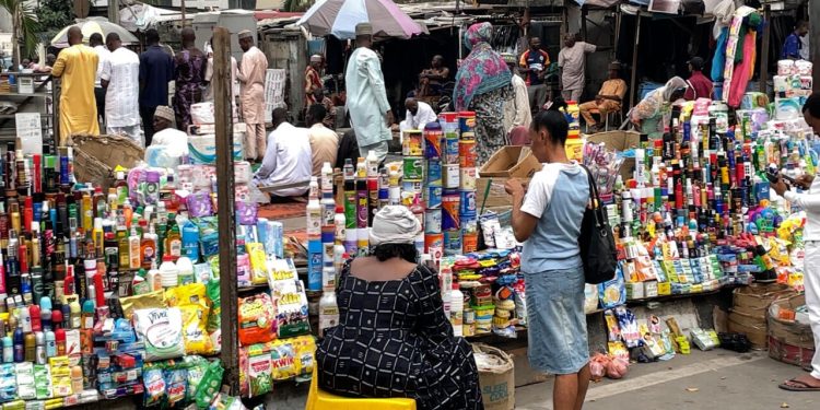 Cooking Gas, Petrol and Food Prices Rise as Nigerians Tighten Their Belts